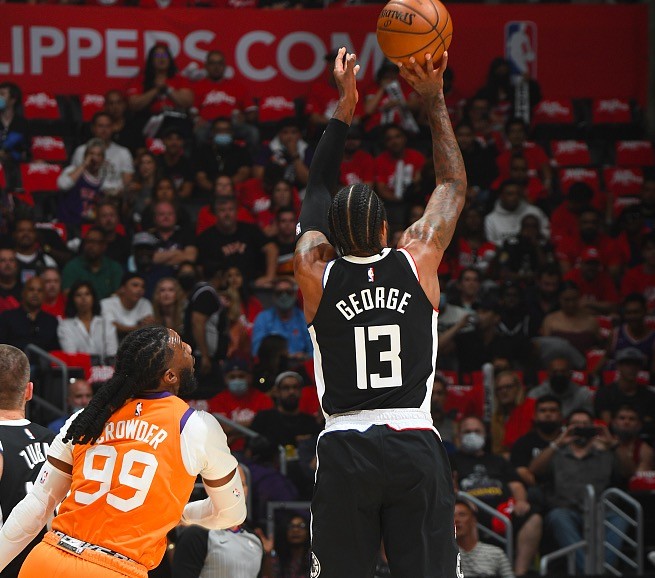 包括多项硬 包括多项硬